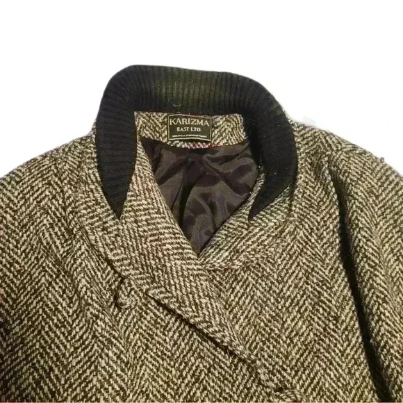 Vintage Tweed Coat - Union Made by Karizma East Ltd. - Picture 5 of 16